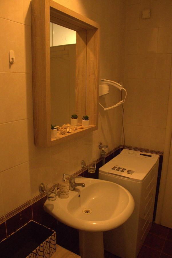 Novi Sad Apartman Tenigo Екстериор снимка
