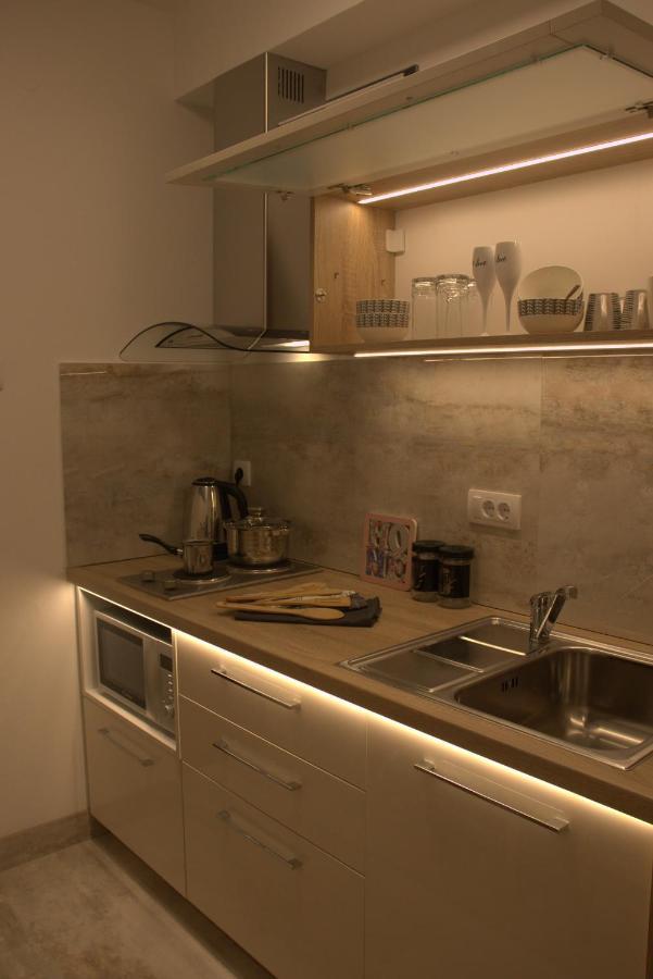 Novi Sad Apartman Tenigo Екстериор снимка