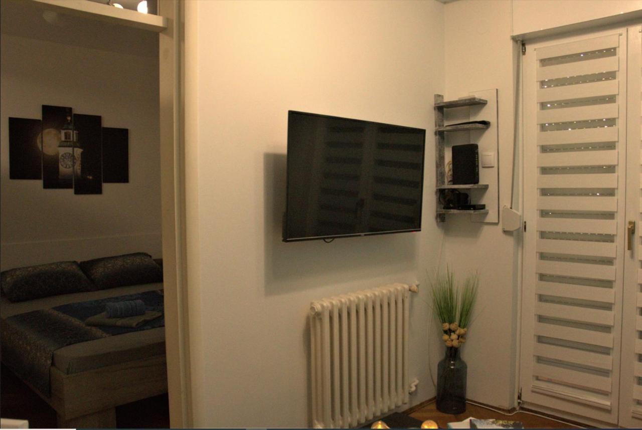 Novi Sad Apartman Tenigo Екстериор снимка