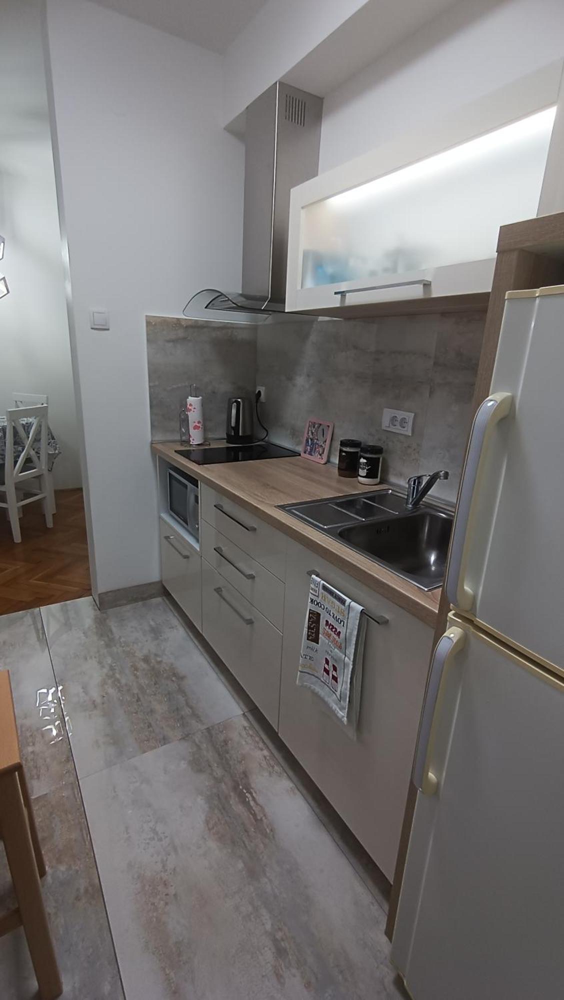 Novi Sad Apartman Tenigo Екстериор снимка